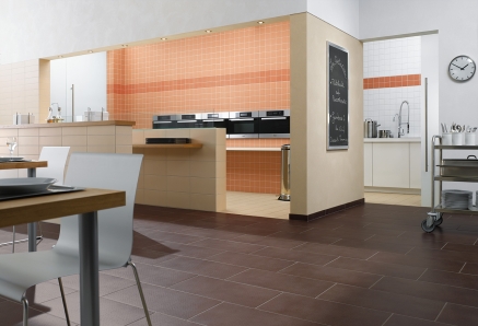 gro�formatige Platten f�r gro�e R�ume